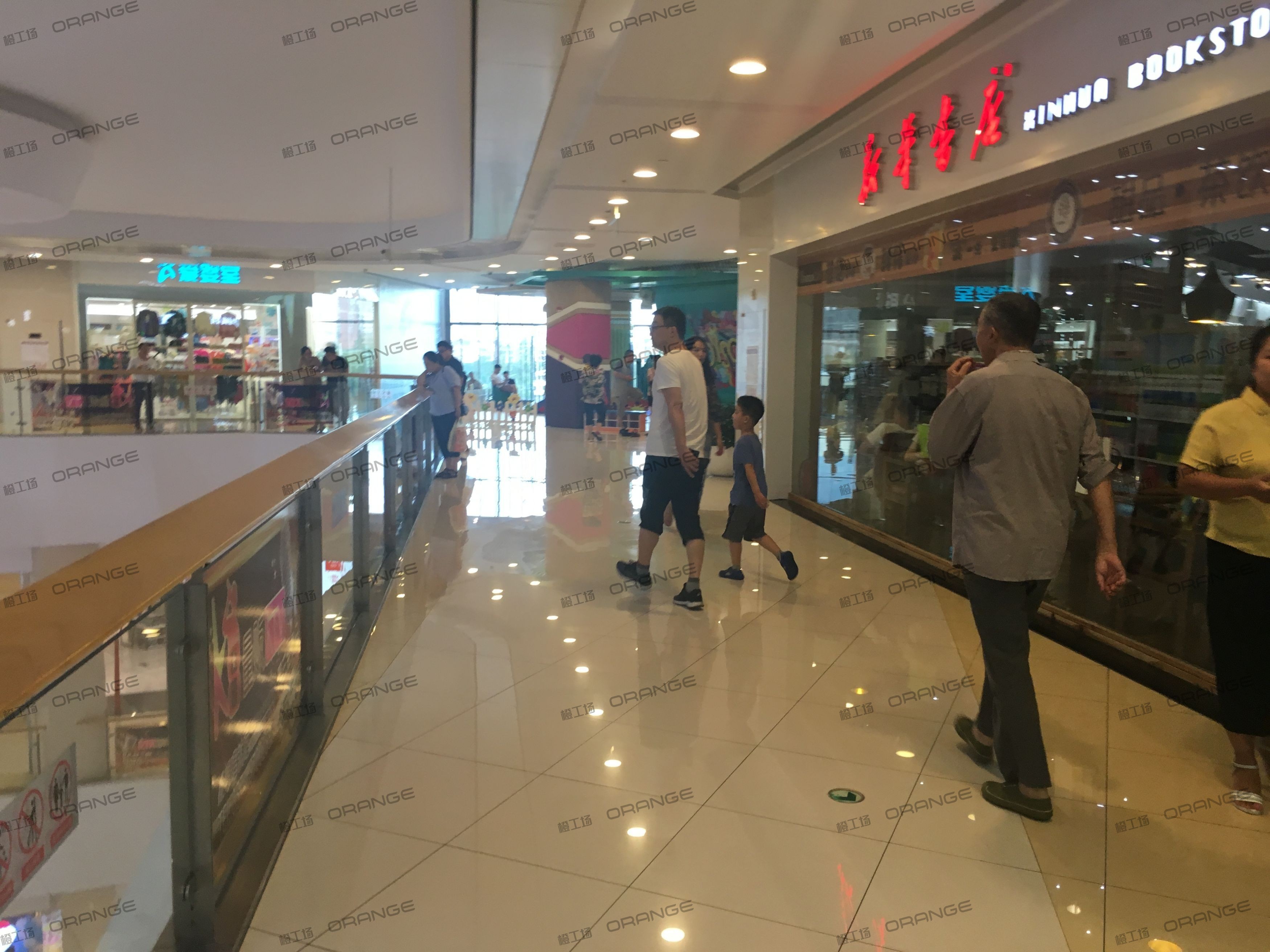 宁波高鑫广场-室内三层西南环廊南1