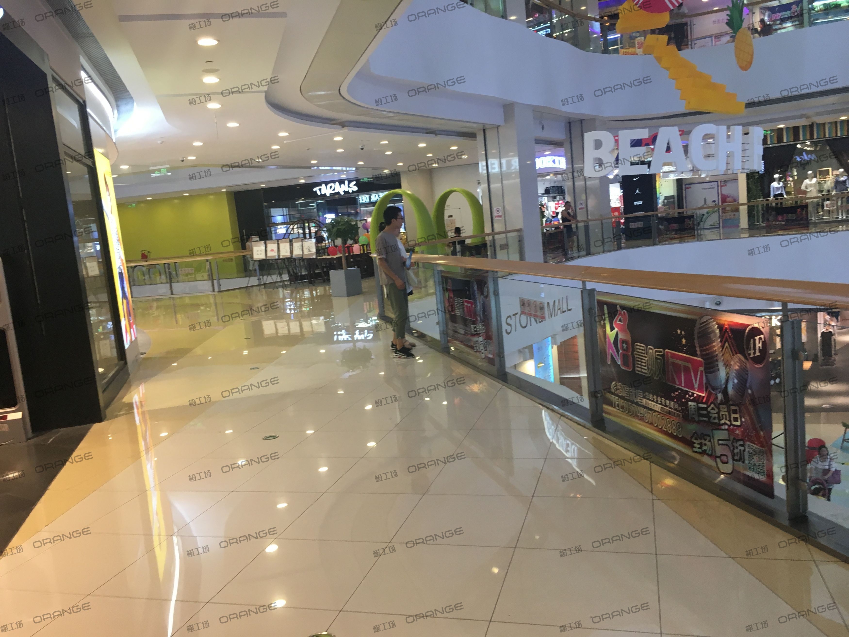 宁波高鑫广场-室内二层西北环廊东1