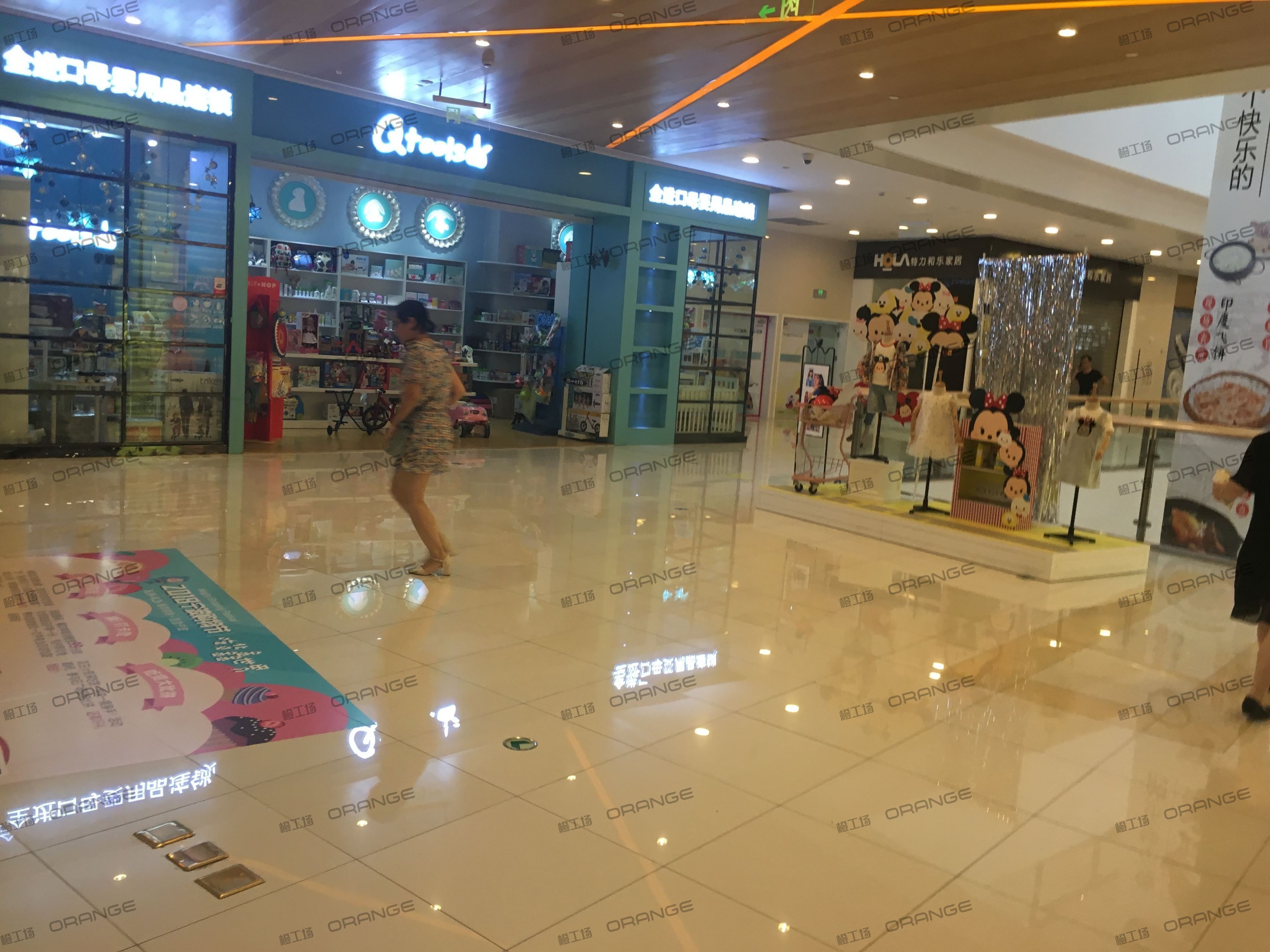 宁波高鑫广场-室内二层西南环廊北1