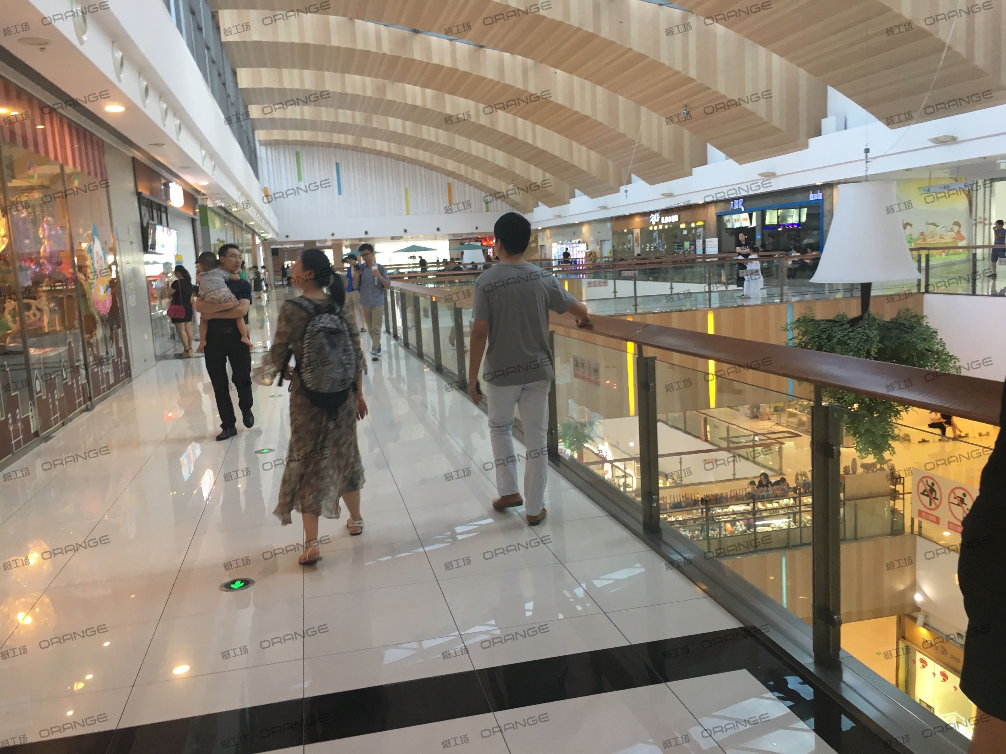 宁波高鑫广场-室内三层西侧环廊东B4