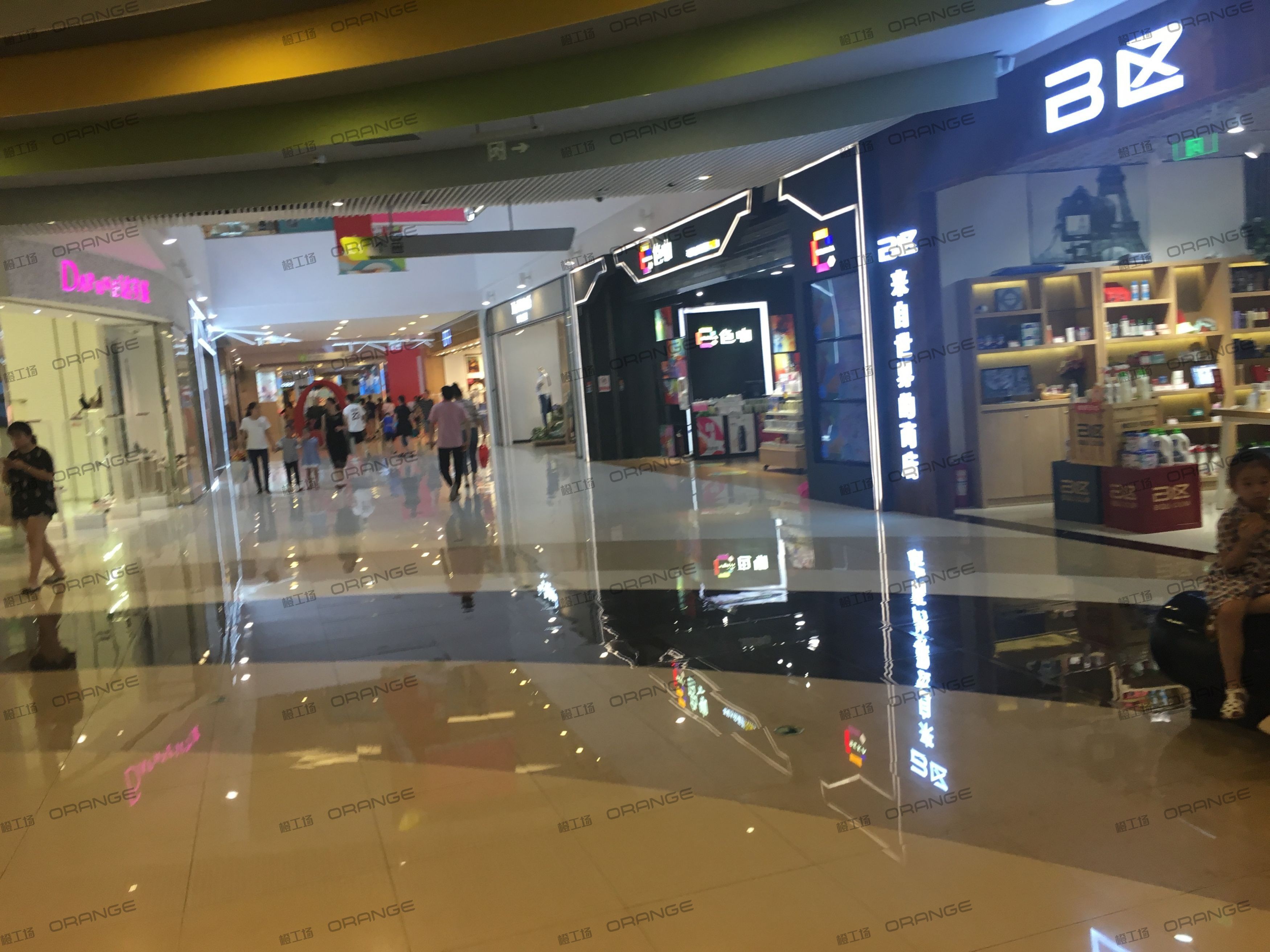 宁波高鑫广场-室内一层南侧走廊A4