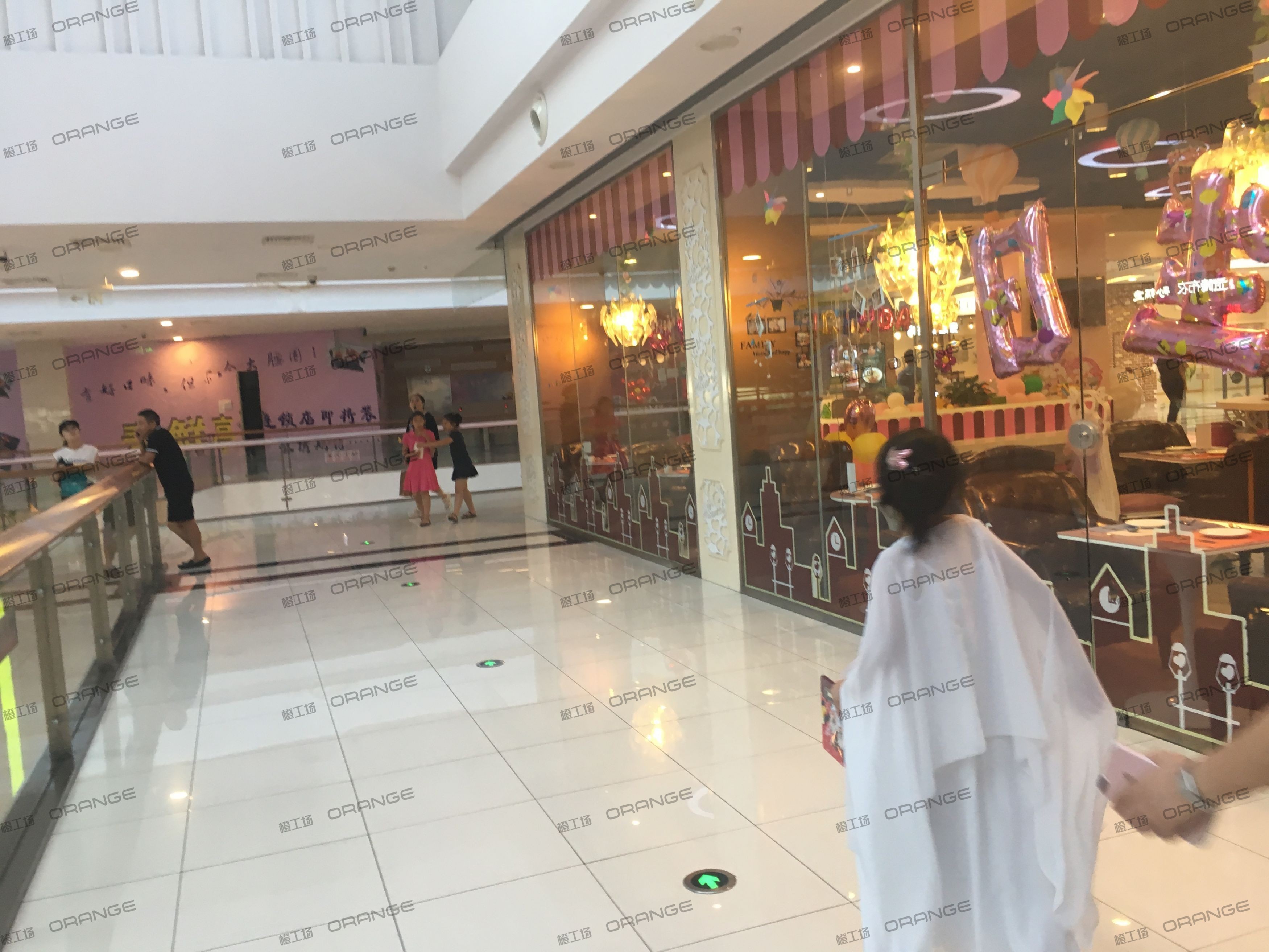 宁波高鑫广场-室内三层西侧环廊东B2