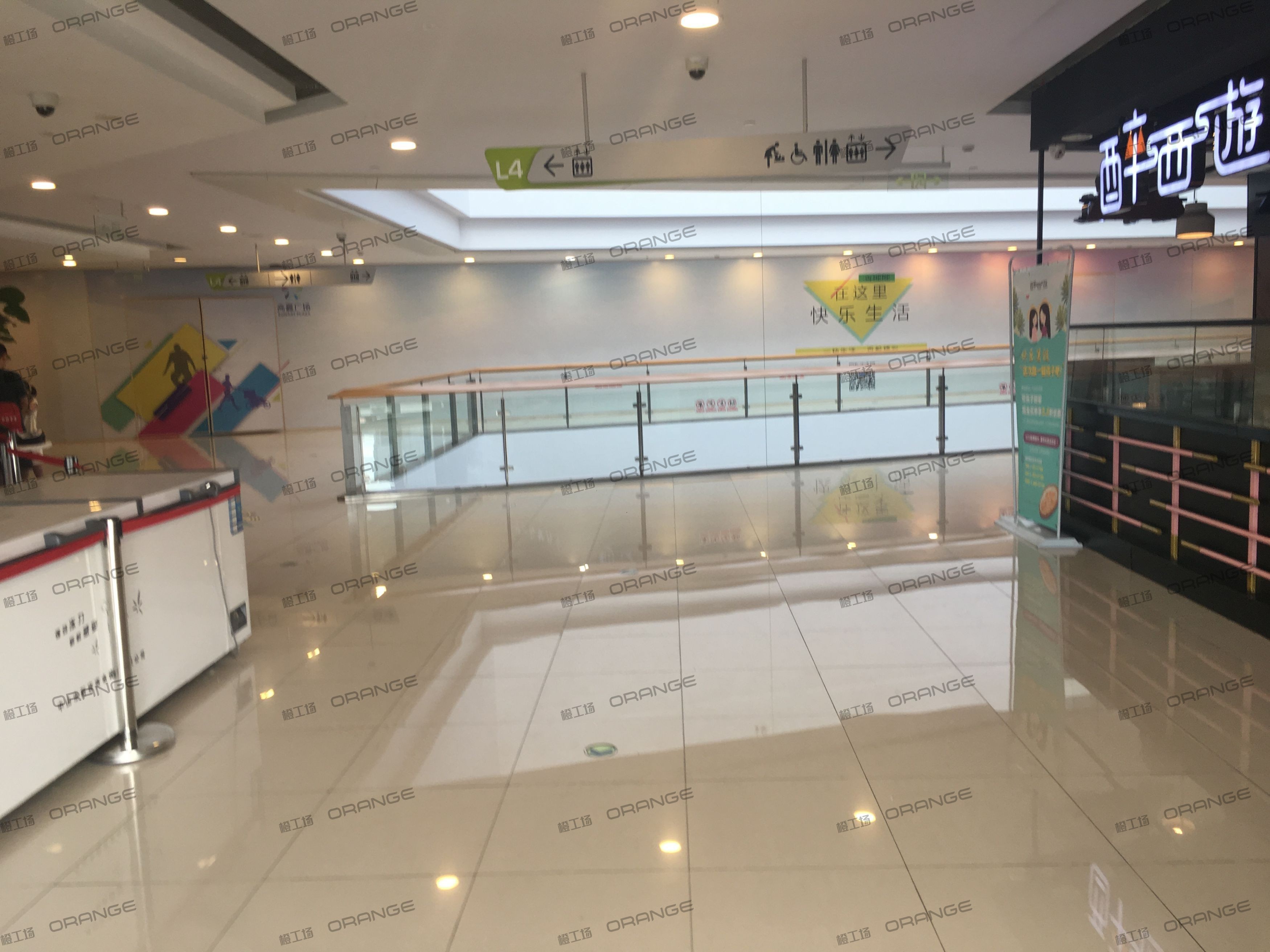 宁波高鑫广场-室内四层东侧走廊4
