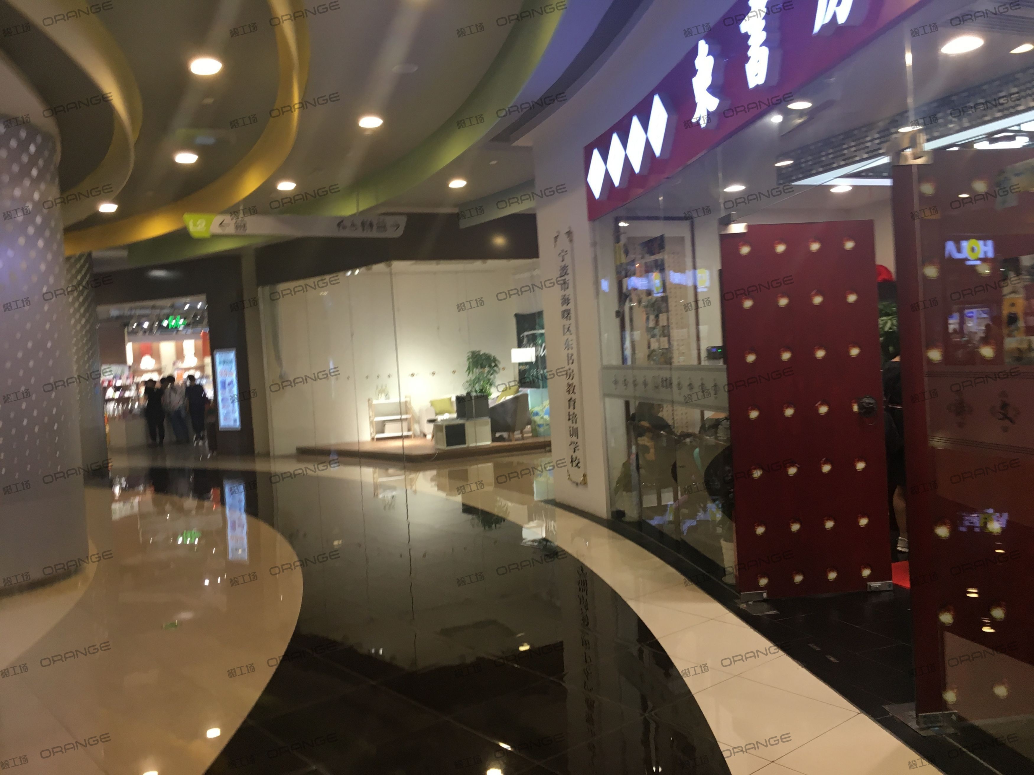 宁波高鑫广场-室内二层东南环廊南2