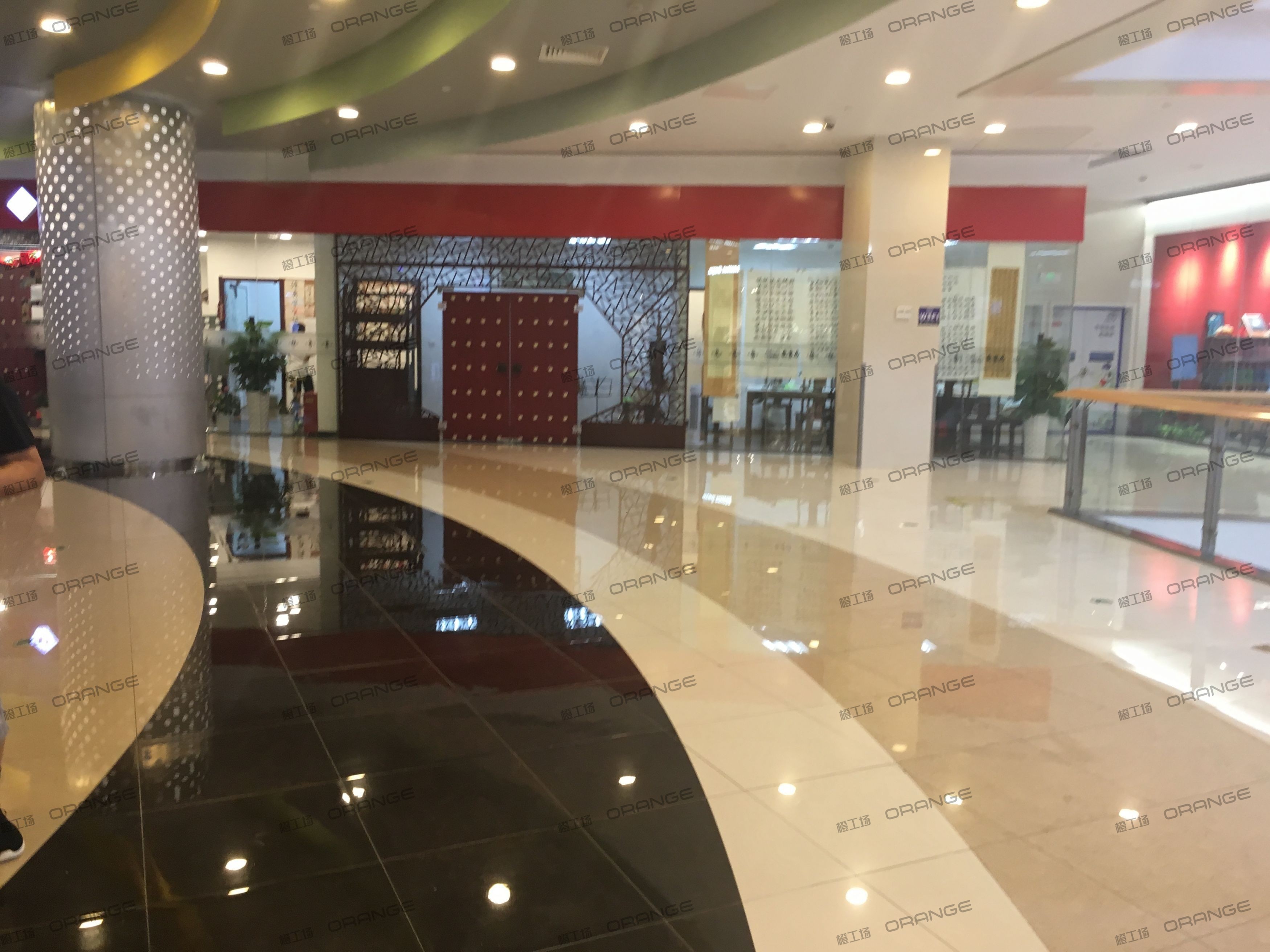 宁波高鑫广场-室内二层东南环廊东3