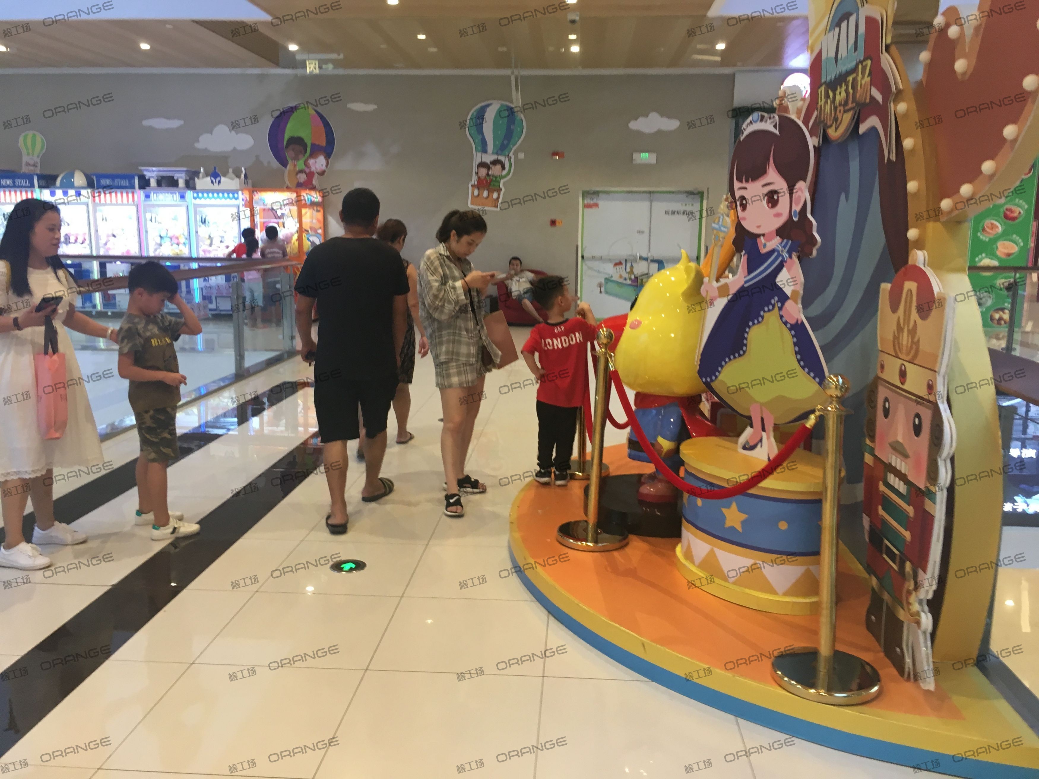 宁波高鑫广场-室内二层西南环廊东4