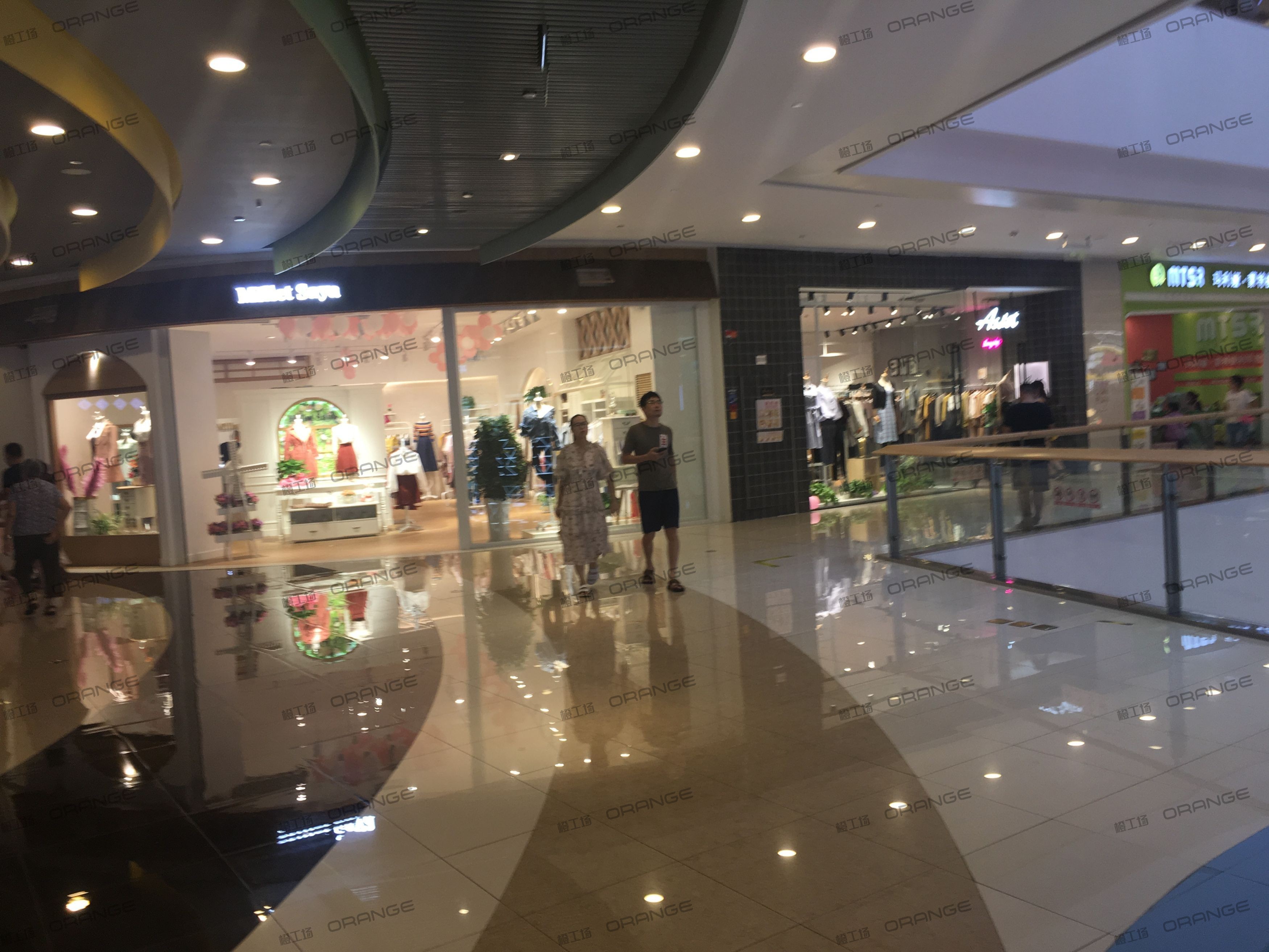 宁波高鑫广场-室内二层东南环廊北1