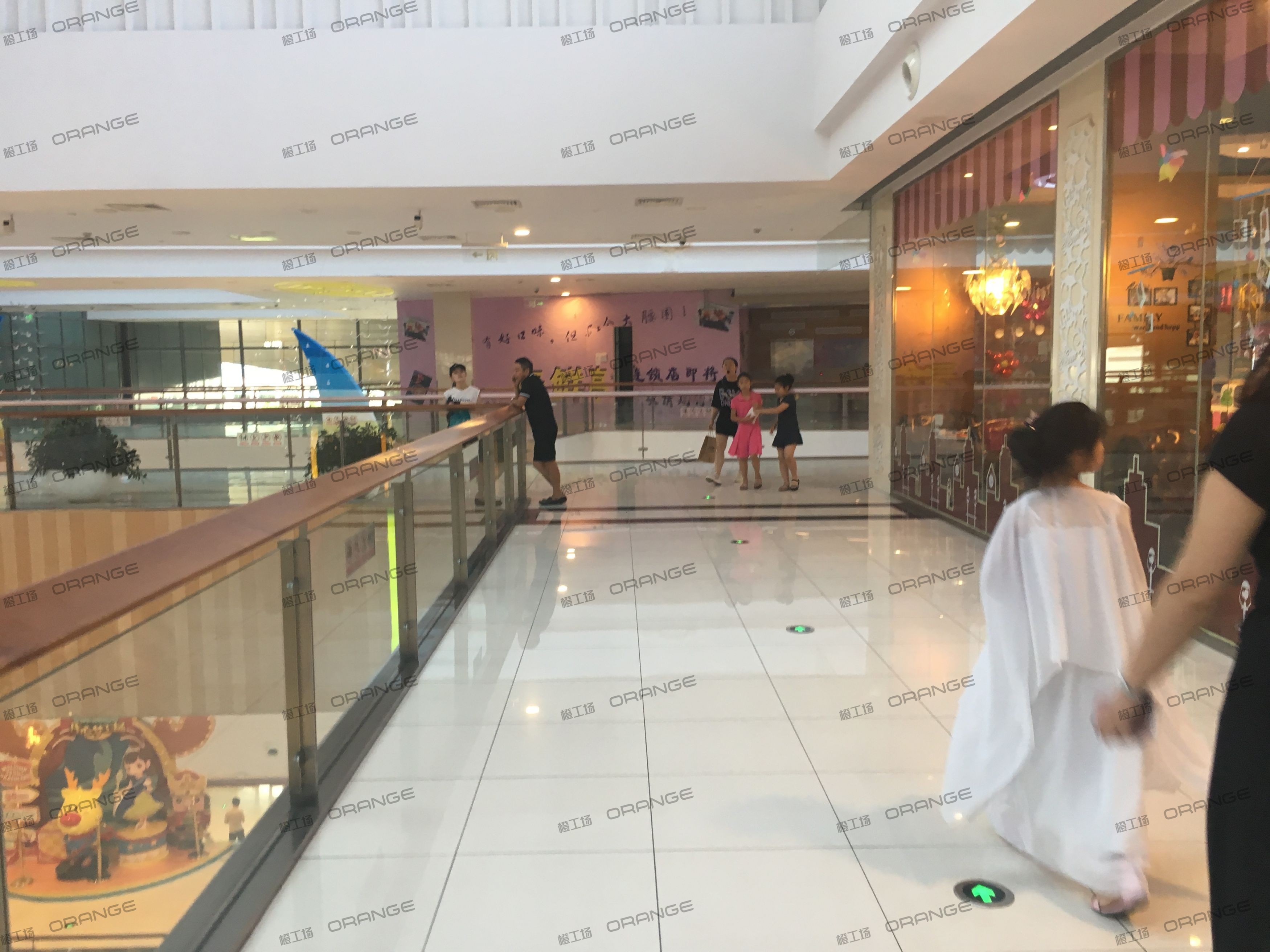 宁波高鑫广场-室内三层西侧环廊东B1