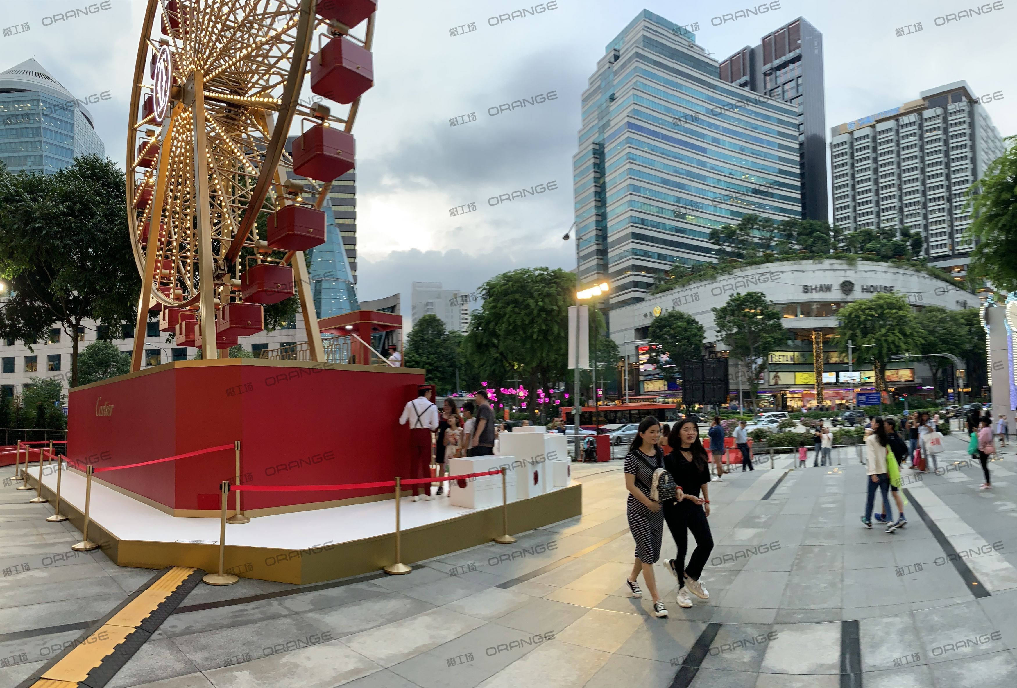 ION Orchard（新加坡 爱雍·乌节）-ION L1户外广场 ION Square3